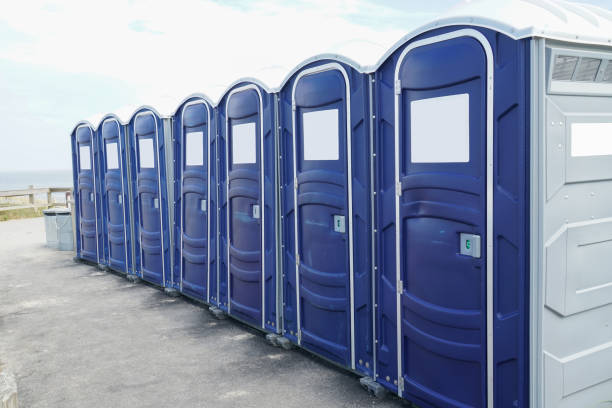 Portable Restroom Setup and Delivery in Redwood, TX